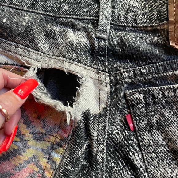 Vintage Levi custom shorts - Picture 5 of 5